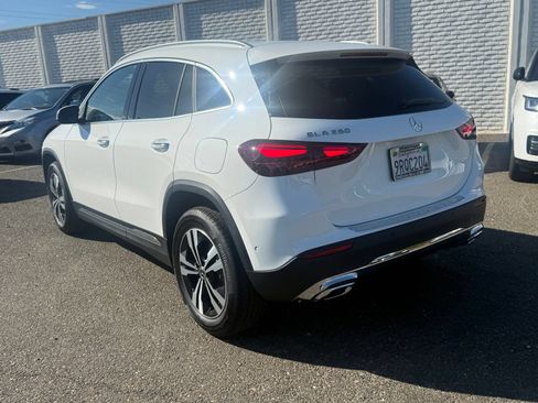 Used 2025 Mercedes-Benz GLA 250 image 3