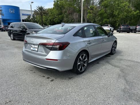 Used 2025 Honda Civic Sport Touring image 6