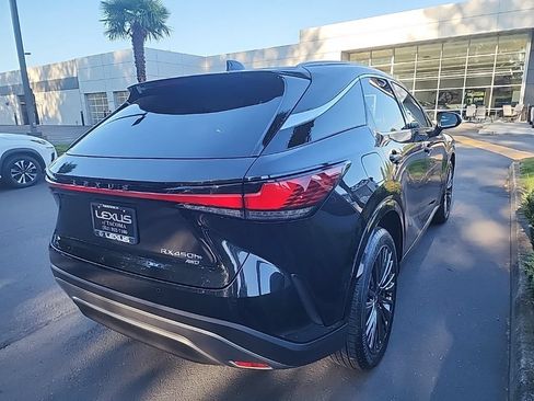 Certified 2025 Lexus RX 450h AWD w/ Convenience Package image 6