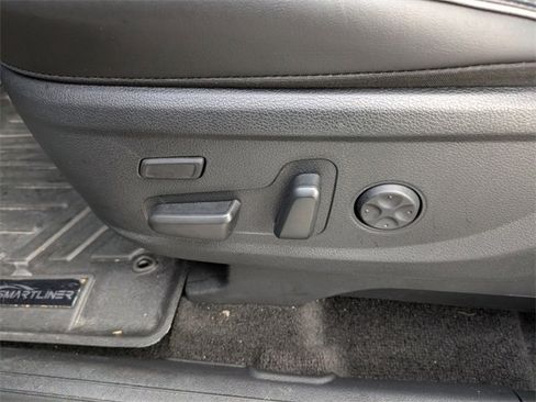 Used 2022 Hyundai Palisade Calligraphy image 25