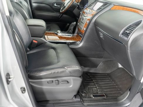 Used 2019 INFINITI QX80 Luxe w/ Proassist Package AWD/4WD image 8