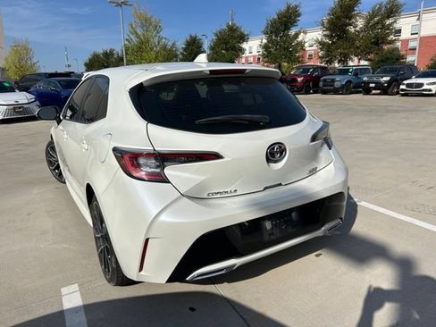 Used 2019 Toyota Corolla XSE FWD image 5