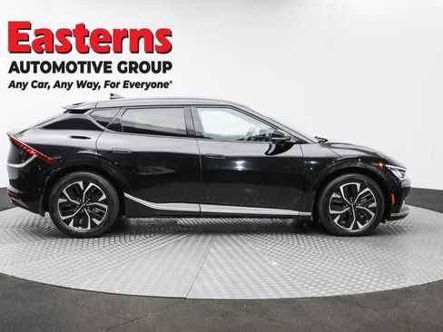 Used 2022 Kia EV6 Wind w/ Wind Technology Package image 4