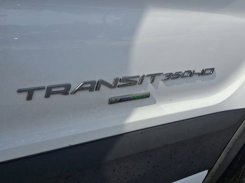 Used 2023 Ford Transit 350 DRW RWD image 36