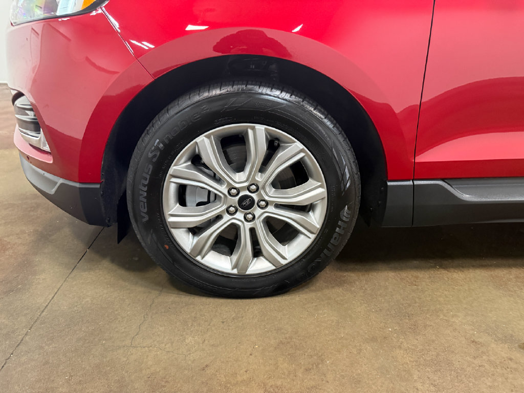 Used 2024 Ford Edge Titanium AWD/4WD image 82