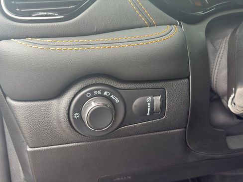 Used 2023 Dodge Durango R/T AWD/4WD image 43