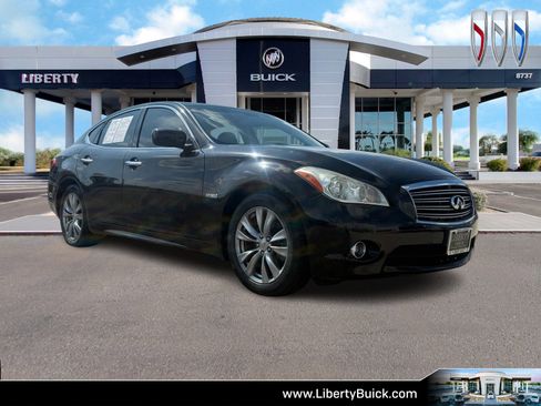 Used 2013 INFINITI M35 w/ Premium Pkg RWD image 1