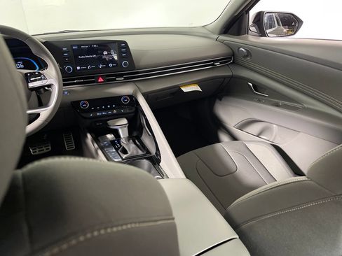 New 2026 Hyundai Elantra SEL Sport Premium FWD image 16