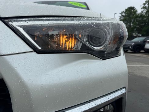 Used 2016 Toyota 4Runner Limited AWD/4WD image 30