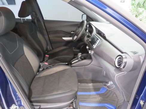 Used 2020 Nissan Kicks SV FWD image 11