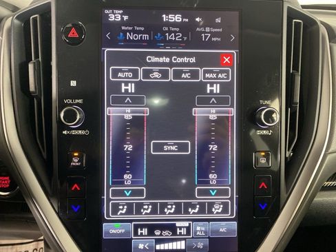 Used 2024 Subaru Crosstrek 2.0i Premium image 19