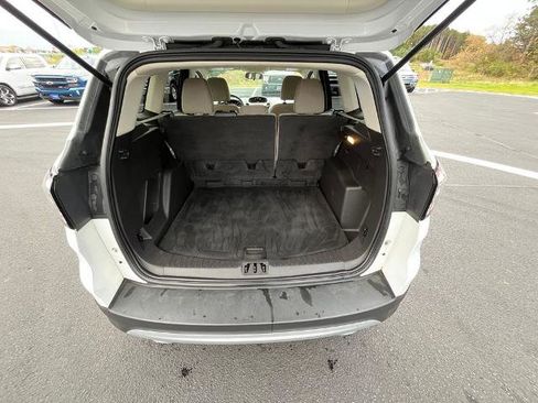 Certified 2017 Ford Escape SE image 29
