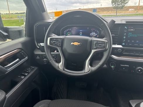 Certified 2025 Chevrolet Silverado 2500 LT AWD/4WD image 13