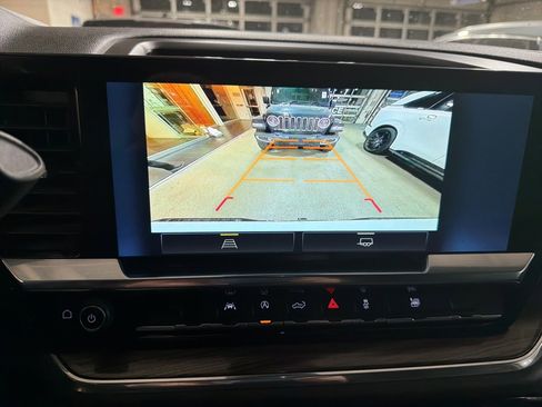 Used 2025 Chevrolet Silverado 1500 LT w/ Work Truck Package image 8