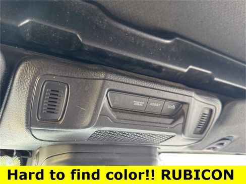 Used 2024 Jeep Wrangler Unlimited Rubicon image 18