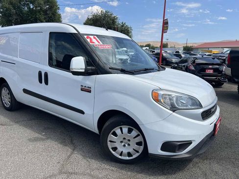 Used 2021 RAM ProMaster City Tradesman SLT FWD image 4