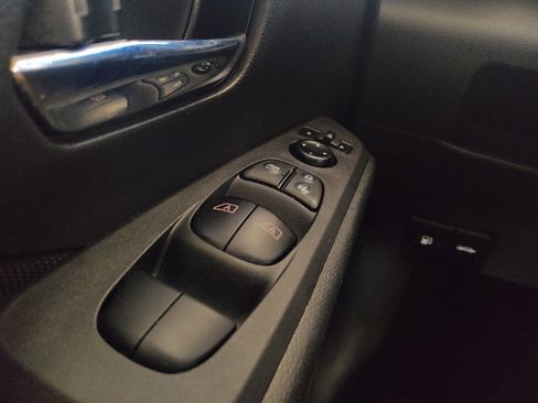 Used 2022 Nissan Kicks SV FWD image 27