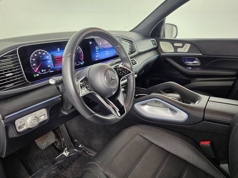 Used 2024 Mercedes-Benz GLE 350 4MATIC image 2