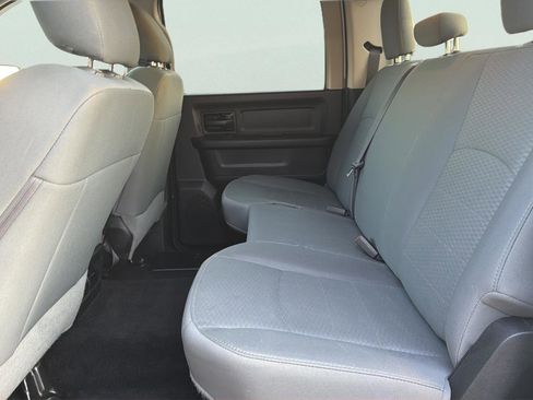 Used 2016 RAM 1500 Express image 23