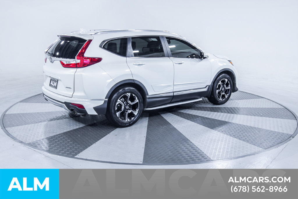 Used 2017 Honda CR-V Touring image 10
