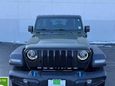 Used 2023 Jeep Wrangler Unlimited image 5