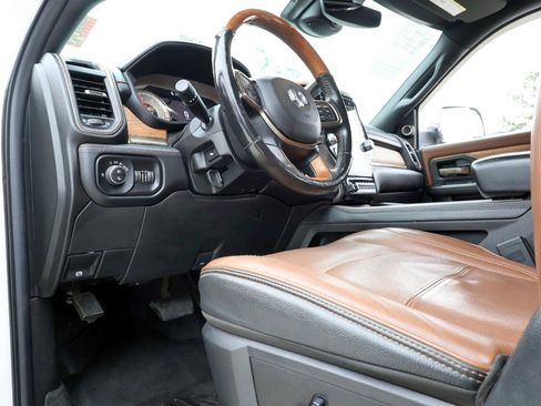 Used 2020 RAM 2500 Limited image 40