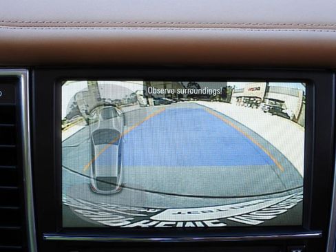 Used 2014 Porsche Panamera 4 AWD/4WD image 71