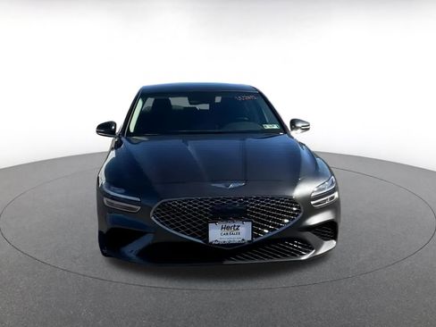Used 2025 Genesis G70 2.5T image 3