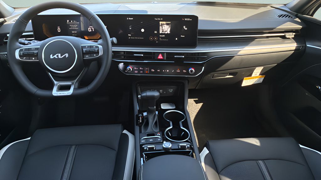 New 2026 Kia K5 GT-Line w/ GT-Line Premium Package FWD image 18