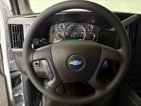 New 2026 Chevrolet Express 2500 w/ Driver Convenience Package RWD image 19