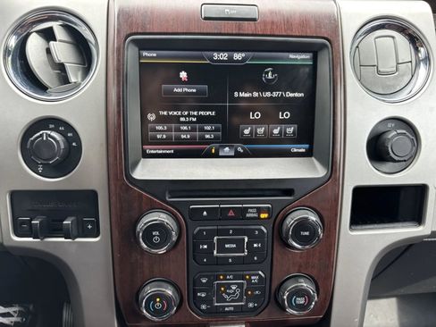 Used 2014 Ford F150 King Ranch w/ King Ranch Luxury Package AWD/4WD image 25