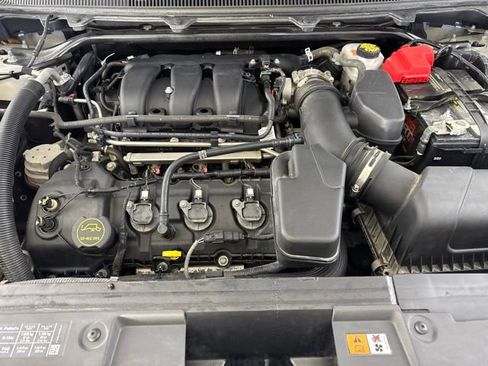 Used 2019 Ford Flex SEL w/ Equipment Group 202A FWD image 19