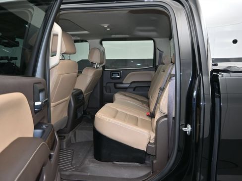 Used 2019 GMC Sierra 2500 Denali w/ Duramax Plus Package AWD/4WD image 13