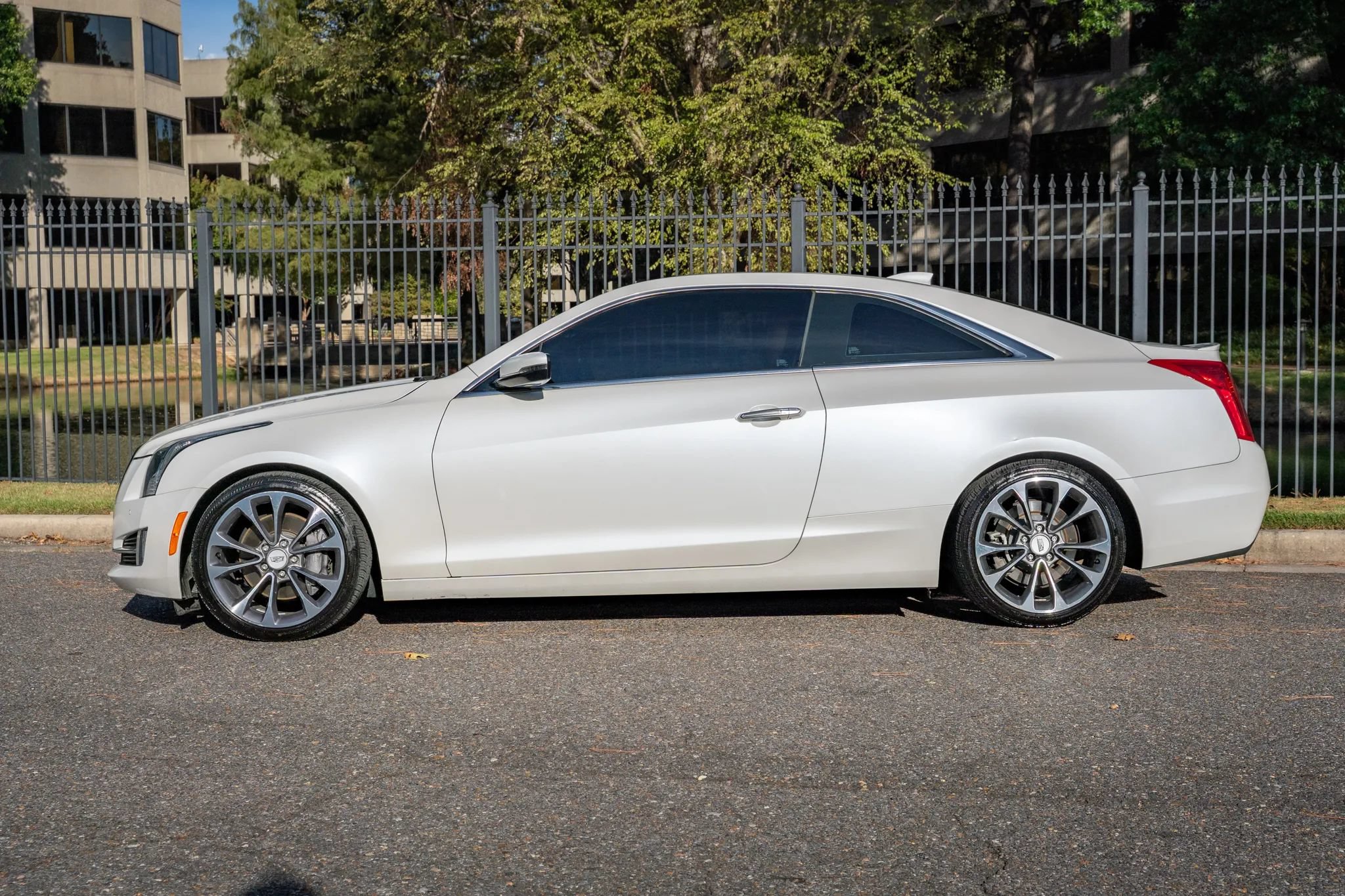 Used 2018 Cadillac ATS Premium Performance RWD image 9