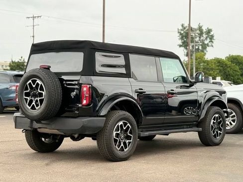 Certified 2023 Ford Bronco Outer Banks AWD/4WD image 35