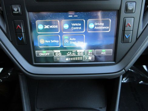 Used 2024 Subaru Crosstrek 2.0i AWD/4WD image 39