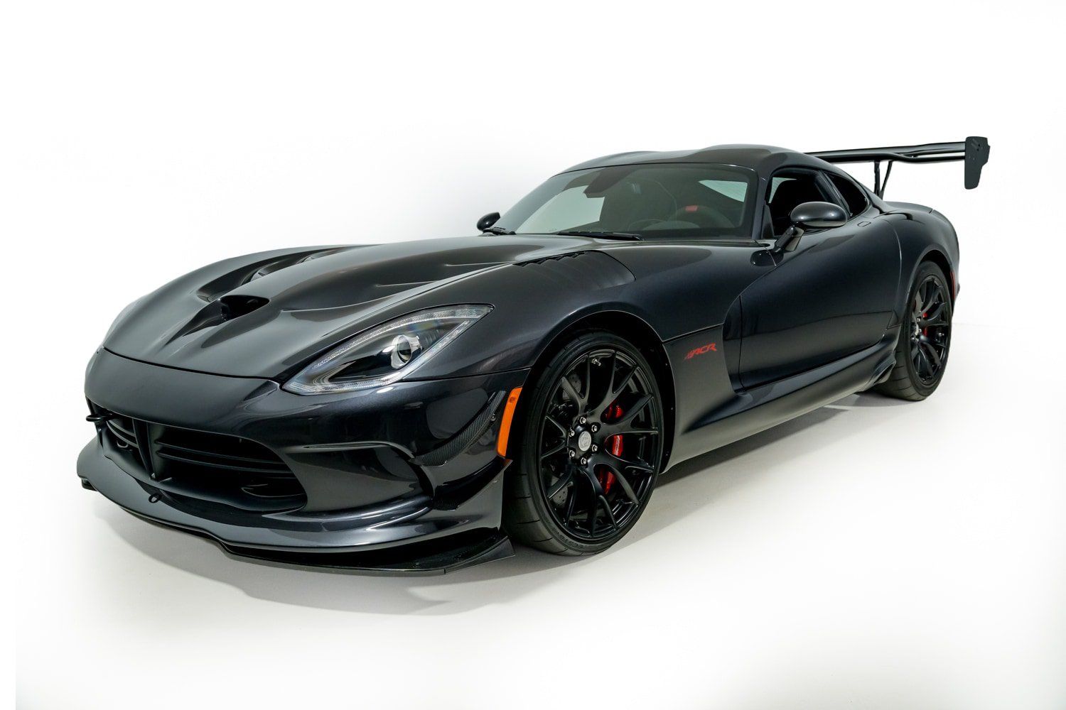 Used 2016 Dodge Viper GTC w/ ACR Package RWD image 2