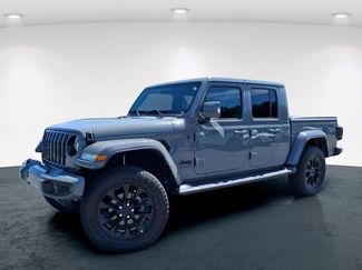 Used 2023 Jeep Gladiator Overland AWD/4WD video 2