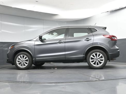 Used 2020 Nissan Rogue Sport SV FWD image 27