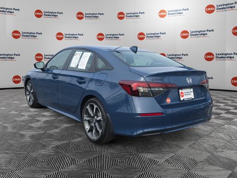 Used 2026 Honda Civic Sport Touring image 5