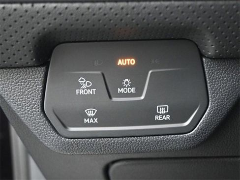 New 2026 Volkswagen Atlas Cross Sport SEL Premium R-Line image 20