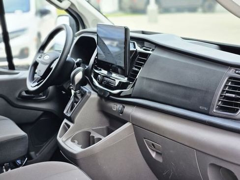 Used 2024 Ford Transit 350 XLT image 13