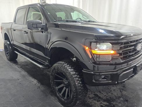 Used 2025 Ford F150 XLT w/ Equipment Group 301A Standard AWD/4WD image 3