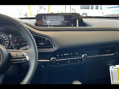 New 2025 MAZDA CX-30 AWD 2.5 S w/ Preferred Package image 37