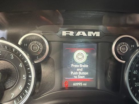 Used 2019 RAM 1500 Big Horn RWD image 8