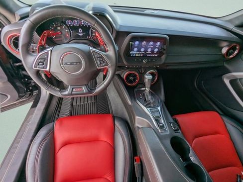Certified 2023 Chevrolet Camaro SS RWD image 19