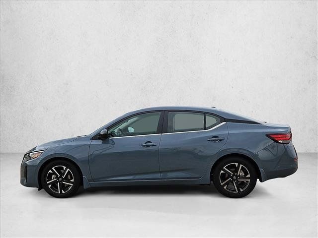 Used 2025 Nissan Sentra SV FWD image 9