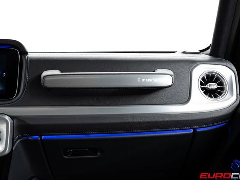 Used 2022 Mercedes-Benz G 63 AMG 4MATIC w/ G Manufaktur Interior Package image 30