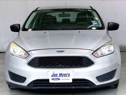 Used 2016 Ford Focus S FWD image 3