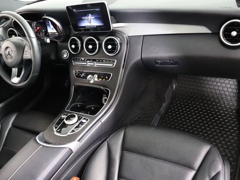 Used 2018 Mercedes-Benz C 300 4MATIC Sedan image 22
